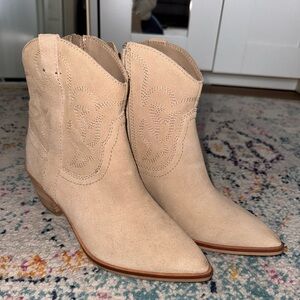 Dolce vita boot